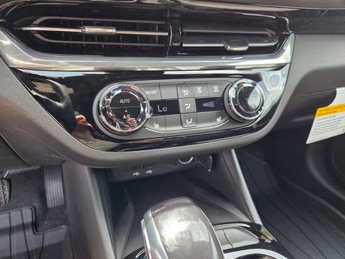 New 2026 Buick Envista Sport Touring w/ Convenience I Package FWD image 23