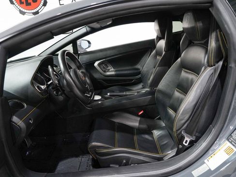 Used 2013 Lamborghini Gallardo LP 560-4 image 8