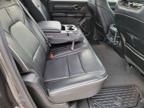Used 2022 RAM 1500 Limited AWD/4WD image 8