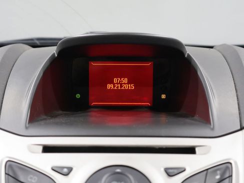 Used 2012 Ford Fiesta SE FWD image 24