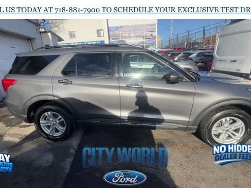 Used 2023 Ford Explorer XLT w/ Equipment Group 202A AWD/4WD image 6