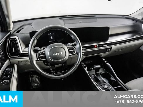 Used 2025 Kia Sorento S w/ Panoramic Sunroof Package FWD image 20