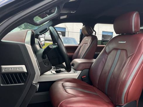 Used 2018 Ford F150 Platinum w/ Equipment Group 701A Luxury AWD/4WD image 13