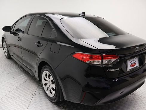 Certified 2025 Toyota Corolla LE FWD image 11