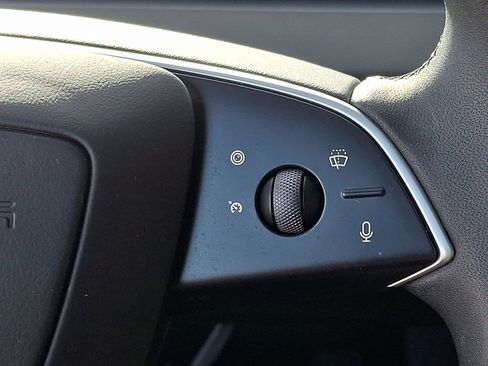 Used 2025 Tesla Model 3 Long Range image 22