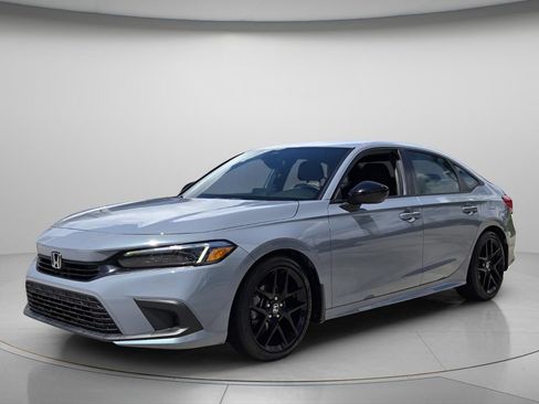 Used 2024 Honda Civic Sport image 9