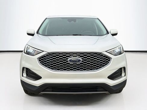 Certified 2024 Ford Edge SEL w/ Convenience Package AWD/4WD image 2