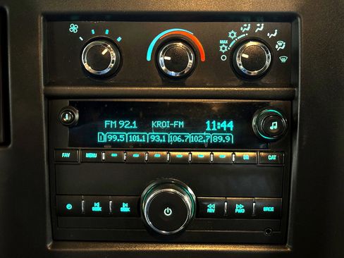 Used 2020 GMC Savana 2500 w/ Driver Convenience Package image 23