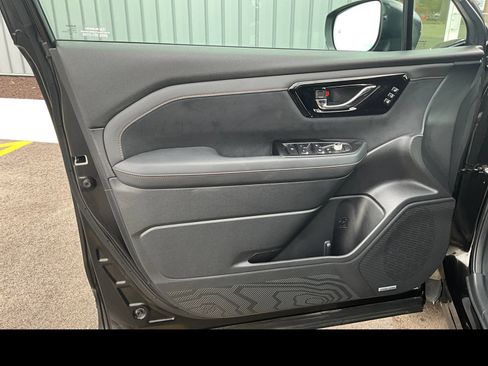 Certified 2026 Subaru Forester Touring AWD/4WD image 24