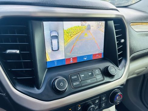 Used 2019 GMC Acadia Denali w/ Technology Package image 23