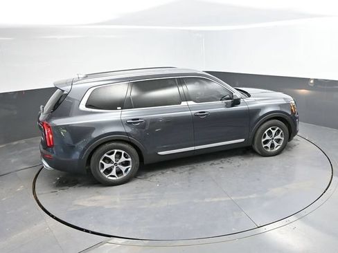 Used 2020 Kia Telluride EX w/ Towing Package AWD/4WD image 39