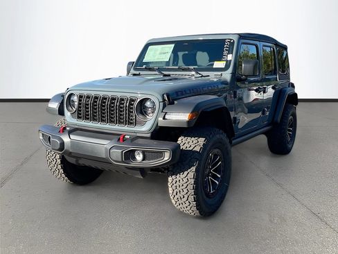 New 2026 Jeep Wrangler Unlimited Rubicon w/ Xtreme 35 Tire Package AWD/4WD image 3