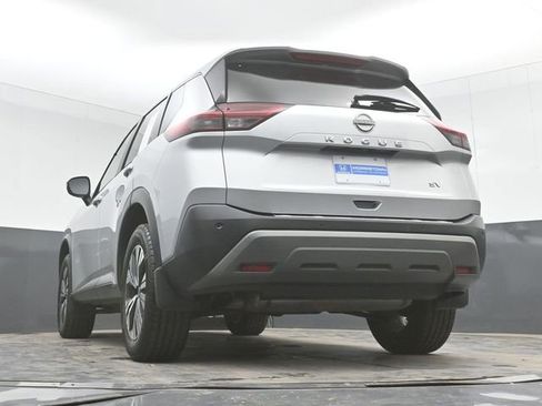 Used 2022 Nissan Rogue SV FWD image 44