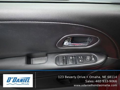 Used 2020 Honda HR-V Touring image 24