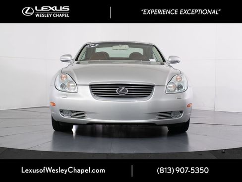 Used 2004 Lexus SC 430 Convertible RWD image 9