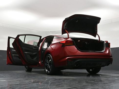 Used 2023 Nissan Altima 2.5 SR image 35