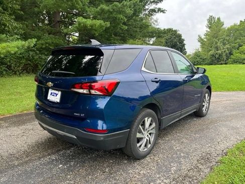 Used 2023 Chevrolet Equinox LT AWD/4WD image 3