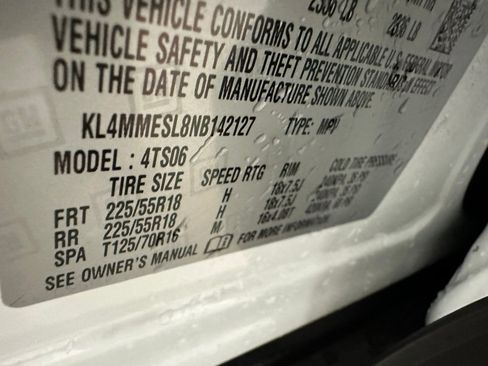 Certified 2022 Buick Encore GX Select image 40