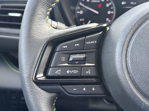 Used 2025 Subaru Ascent Onyx Edition image 13