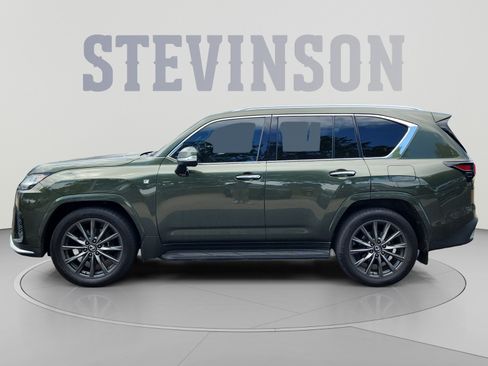 Certified 2024 Lexus LX 600 F Sport AWD/4WD image 2