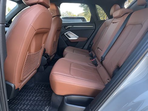 Used 2025 Audi Q3 2.0T Premium Plus image 15