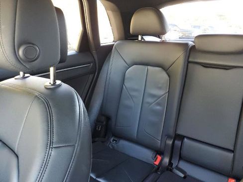 Used 2023 Audi Q3 2.0T Premium image 54