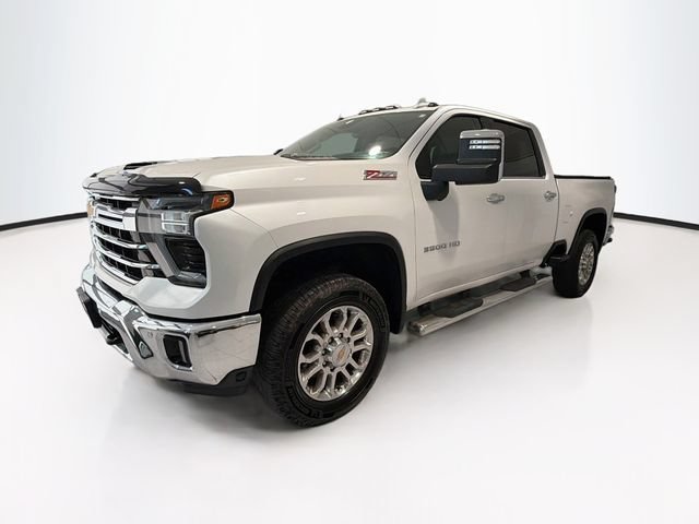 Certified 2024 Chevrolet Silverado 3500 LTZ w/ LTZ Plus Package AWD/4WD image 3