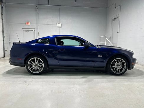 Used 2012 Ford Mustang GT Premium w/ Brembo Brake Pkg image 2