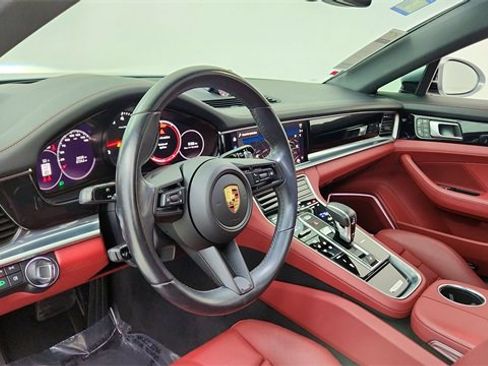 Used 2023 Porsche Panamera Platinum Edition image 18