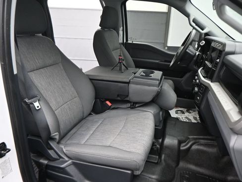 Used 2023 Ford F350 XL AWD/4WD image 24