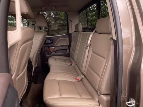Used 2015 GMC Sierra 2500 SLT w/ Suspension Package, Off-Road AWD/4WD image 23