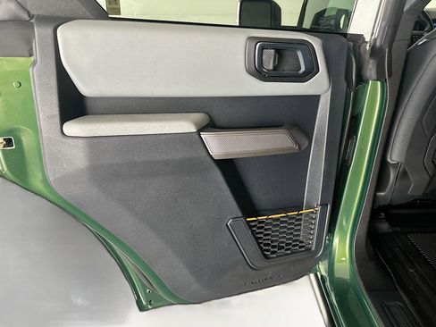 Used 2023 Ford Bronco Badlands image 25