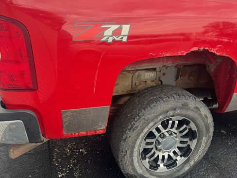 Used 2008 Chevrolet Silverado 2500 LTZ w/ Safety Package image 9