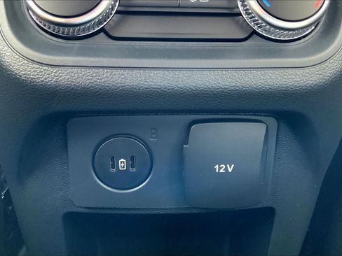 New 2026 Ford Explorer ST-Line RWD image 18