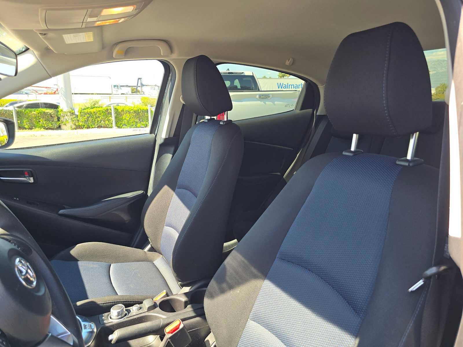 Used 2017 Toyota Yaris iA FWD image 21