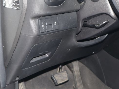 Used 2019 Kia Soul + FWD image 16