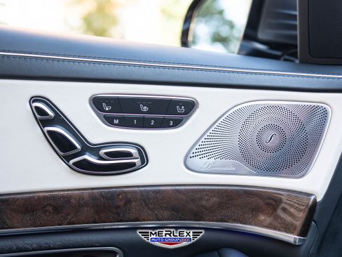 Used 2018 Mercedes-Benz S 560 4MATIC Sedan image 42