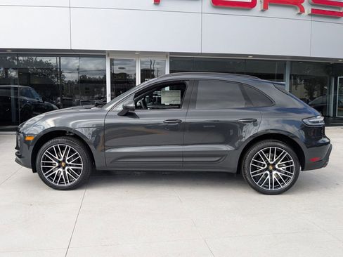 New 2026 Porsche Macan image 2