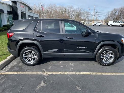 Used 2026 GMC Terrain Elevation image 8