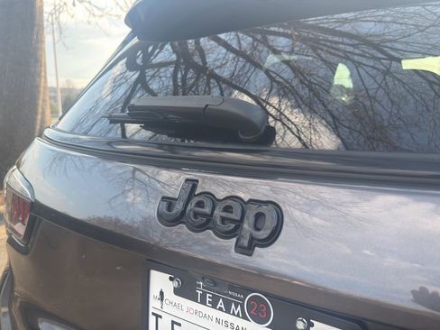 Used 2023 Jeep Compass Altitude image 13