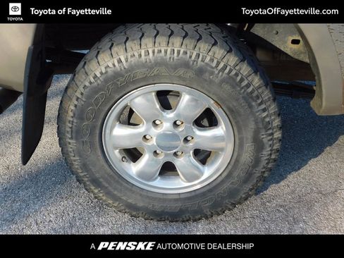 Used 2008 Toyota Tacoma PreRunner image 7