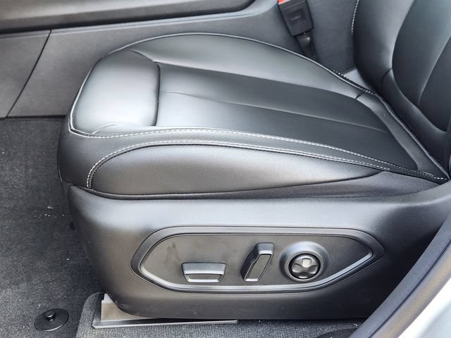 New 2025 Jeep Grand Cherokee Limited w/ Black Appearance Package AWD/4WD image 19