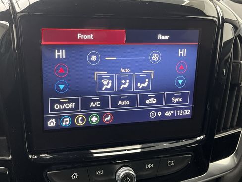 Certified 2023 Chevrolet Traverse LT image 21