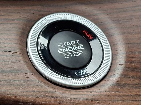 Used 2022 Jeep Grand Cherokee Summit image 24