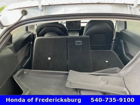 Used 2023 Tesla Model Y Long Range AWD/4WD image 24