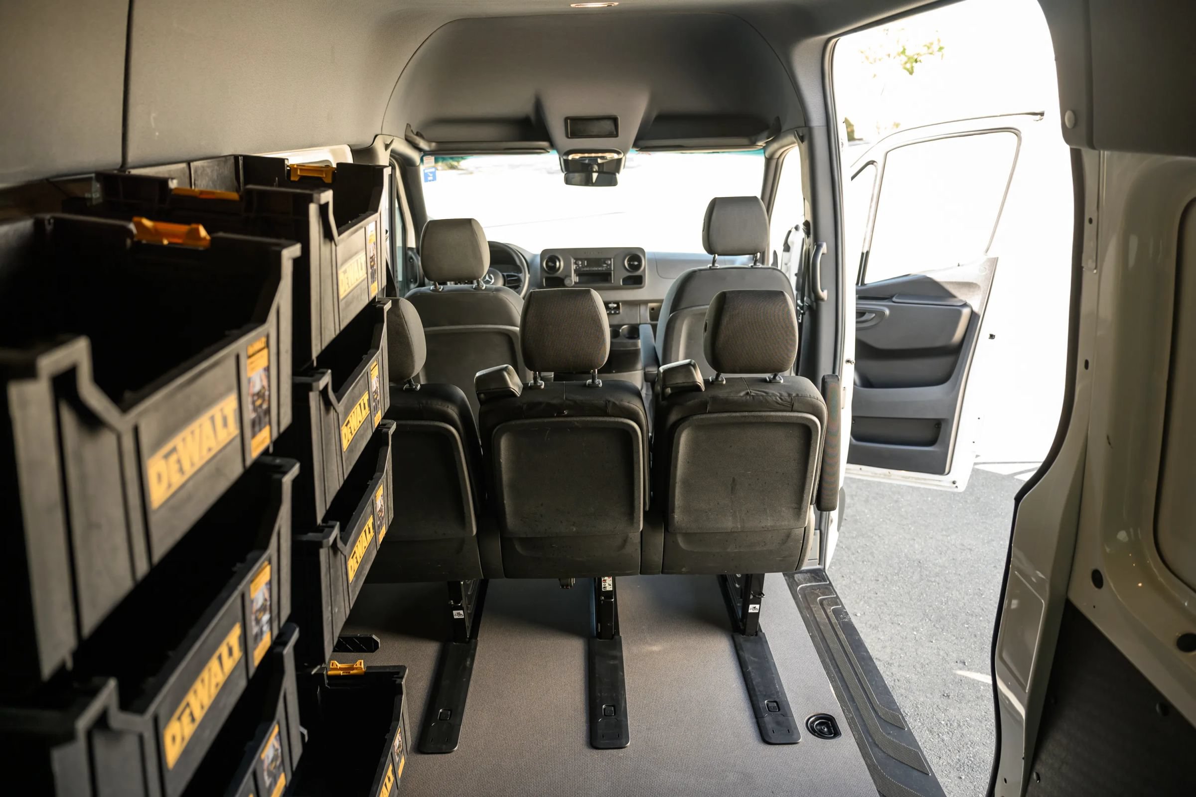 Used 2021 Mercedes-Benz Sprinter 2500 image 29