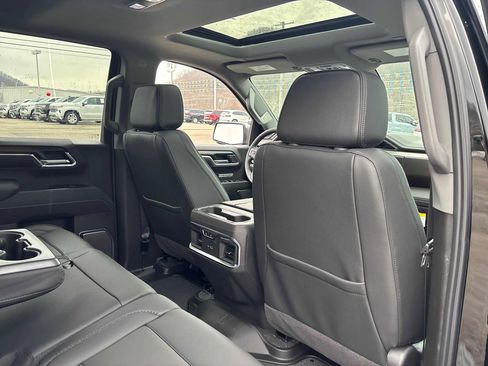 Used 2025 GMC Sierra 1500 Denali w/ Denali Reserve Package image 31