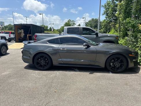Used 2020 Ford Mustang Coupe w/ Equipment Group 101A RWD image 5
