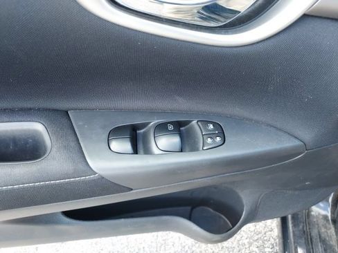 Used 2014 Nissan Sentra SV FWD image 12