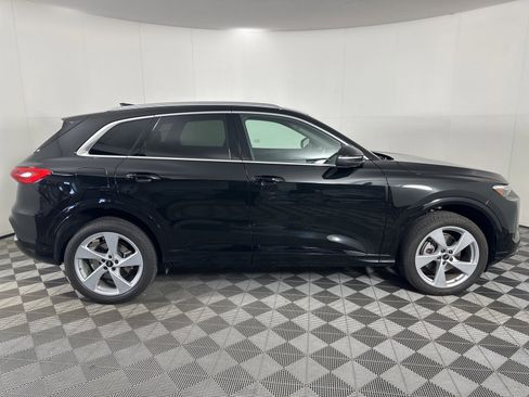 Used 2025 Audi Q5 Premium Plus w/ Premium Plus image 7